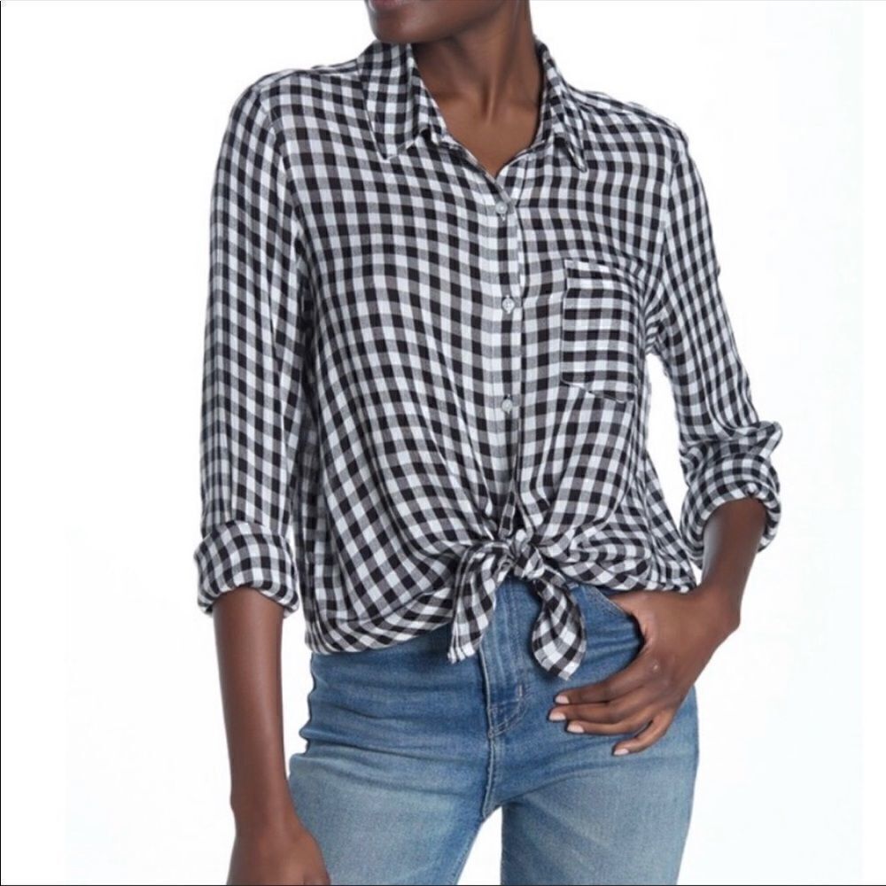 Abound Weekend Tie Front Top